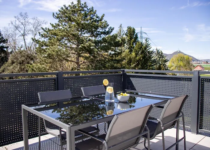 Noblenest Penthouse - Dachterrasse - Offenes Bad Apartamento