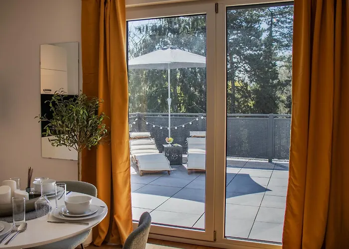 Noblenest Penthouse - Dachterrasse - Offenes Bad Apartamento *